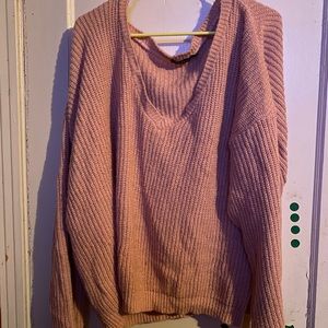 Mauve used sweater